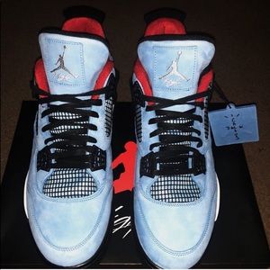TRAVIS SCOTT 4s